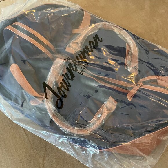 THE JOURNEYMAN BAG CO. Brand New Blue Canvas and Leather Travel Duffle - Picture 2 of 16